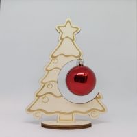 Weihnachtsbaum aus Holz (ohne Kugeln)